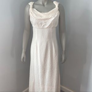 MAGGIE HOOD | White Wedding Dress